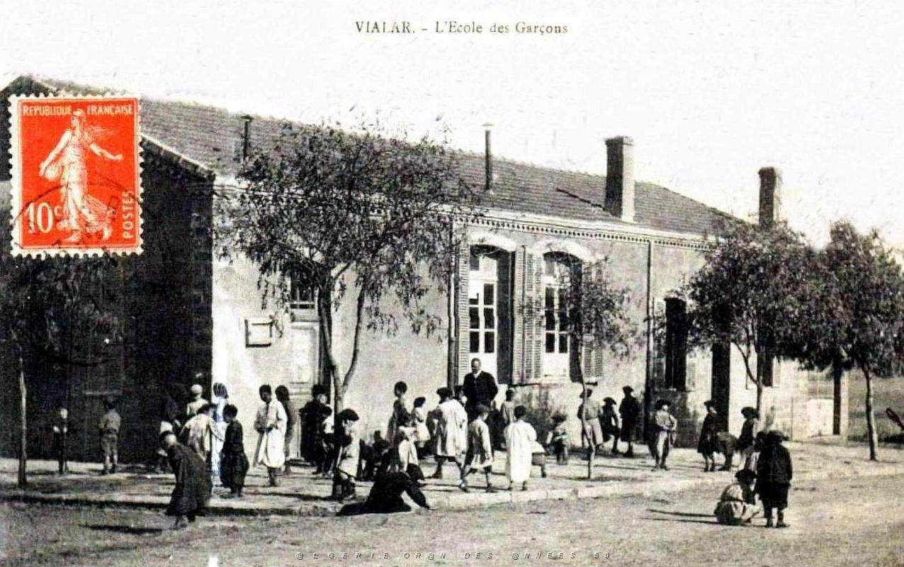 2244- Vialar - Ecole des Garcons - 1914.jpg